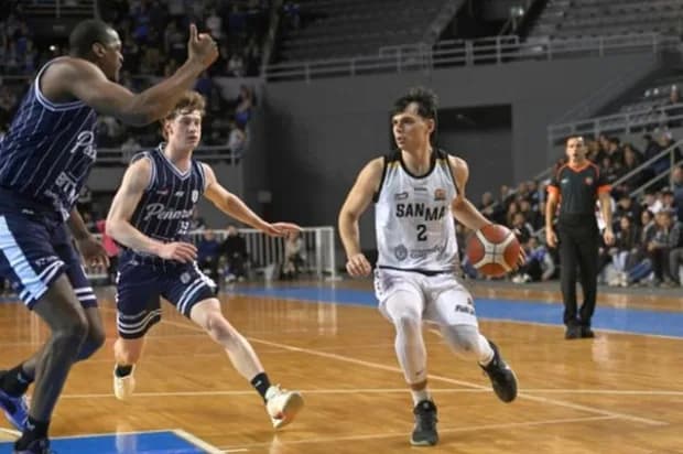 LNB: Peñarol fue un vendaval, pasó por arriba a San Martín y estiró su invicto con autoridad