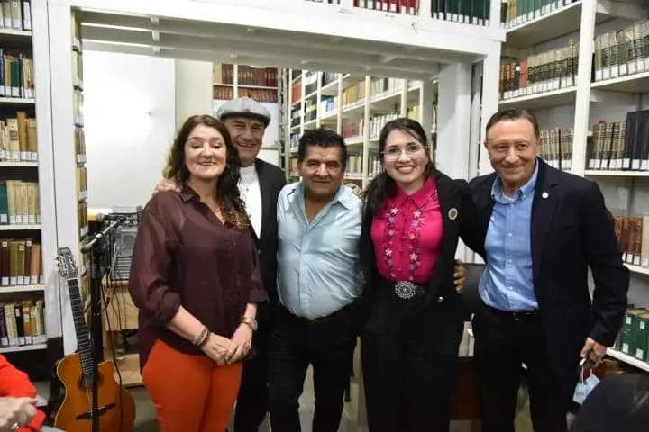 Lorena Penayo presentó una obra que rescata la sabiduría y los valores del General San Martín