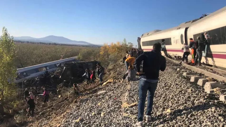 Un periodista de El País iba en uno de los trenes: "Volamos despedidos y todo estaba lleno de sangre"