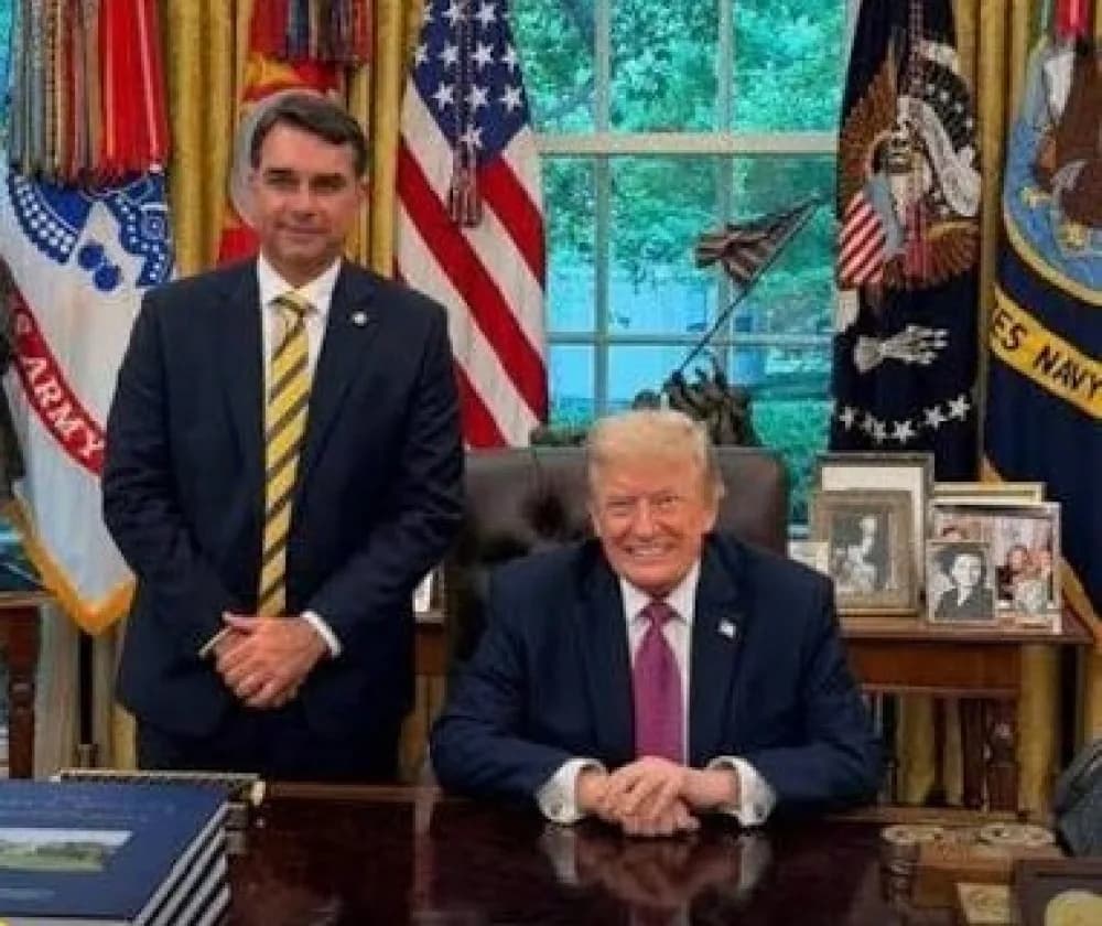 Bolsonaro se autoproclamó verdadero presidente electo de Brasil