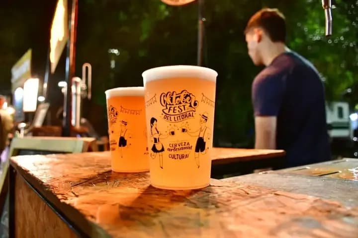 Edición solidaria del Oktoberfest del Litoral para asistir a los afectados por la crecida