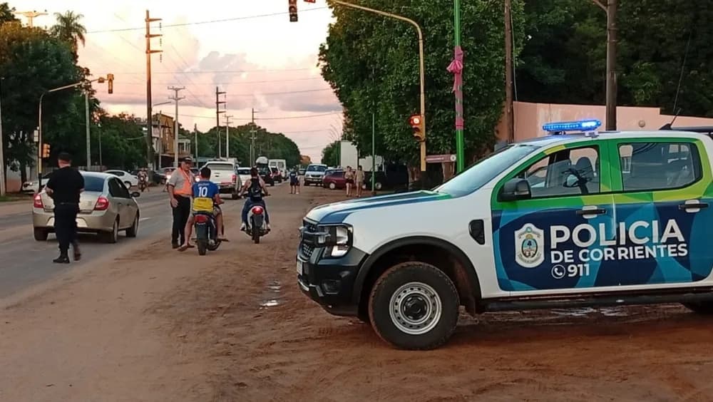 Una menor de 16 años murió tras derrapar en una motocicleta