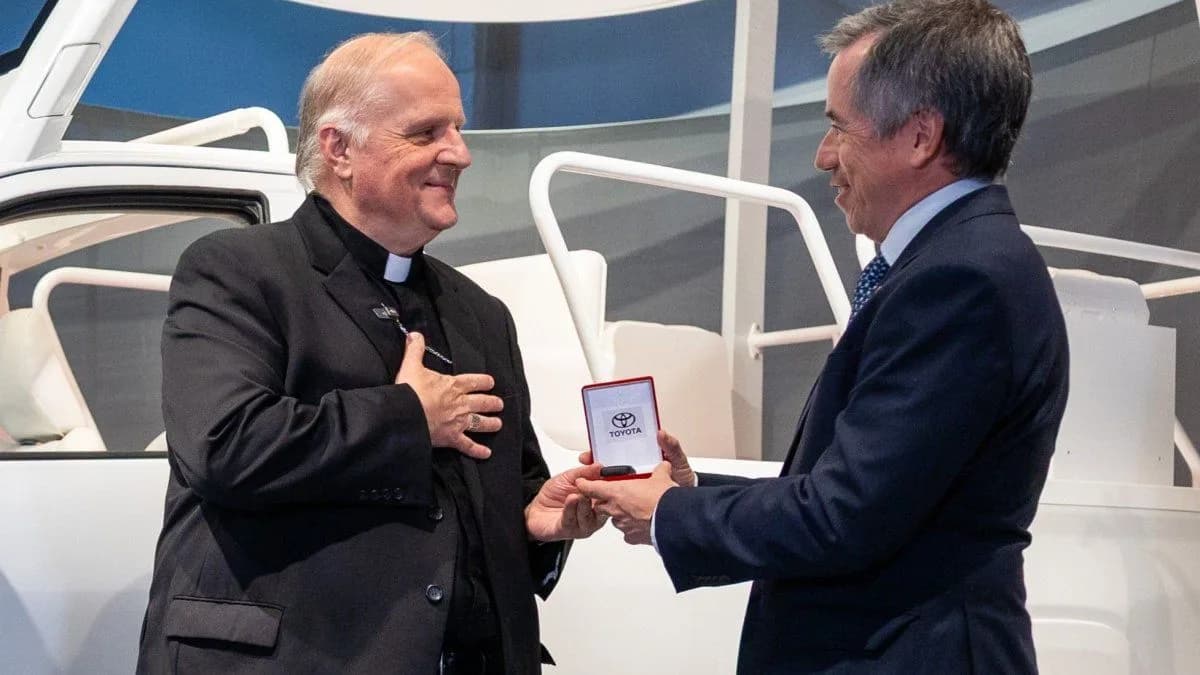 Toyota presentó uno de los Papamóviles que utilizará León XIV durante su visita a la Argentina