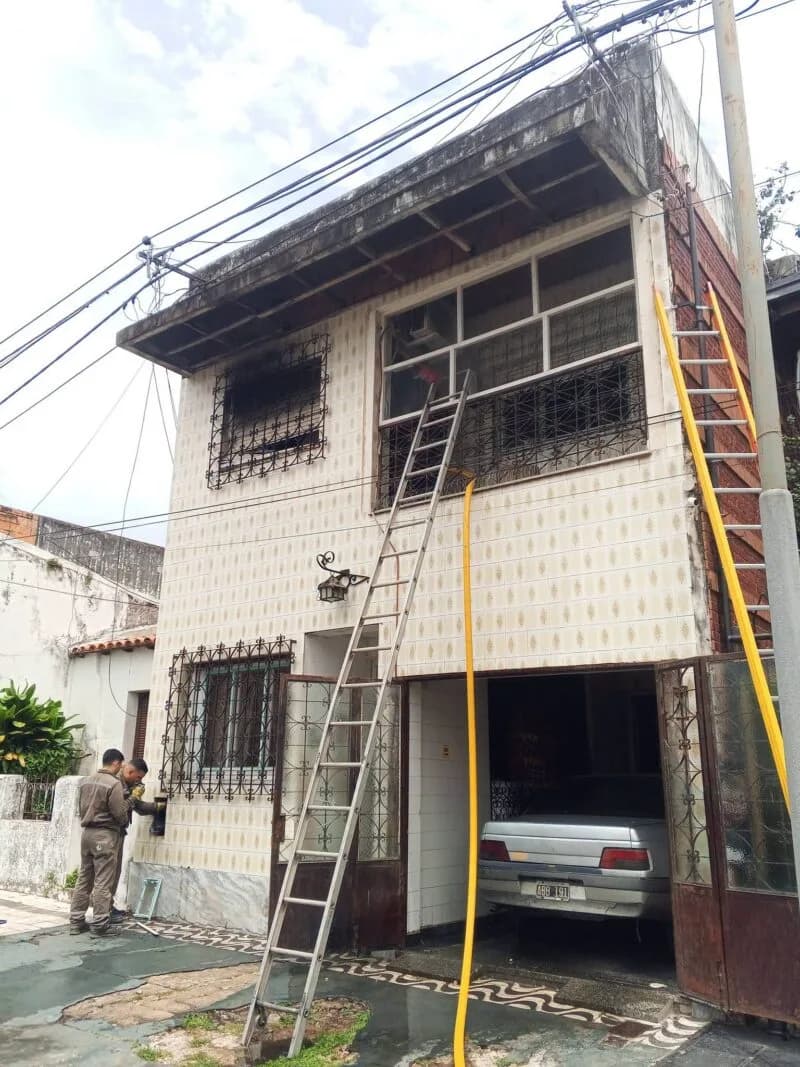 Tres dotaciones intervinieron por un incendio en Capital
