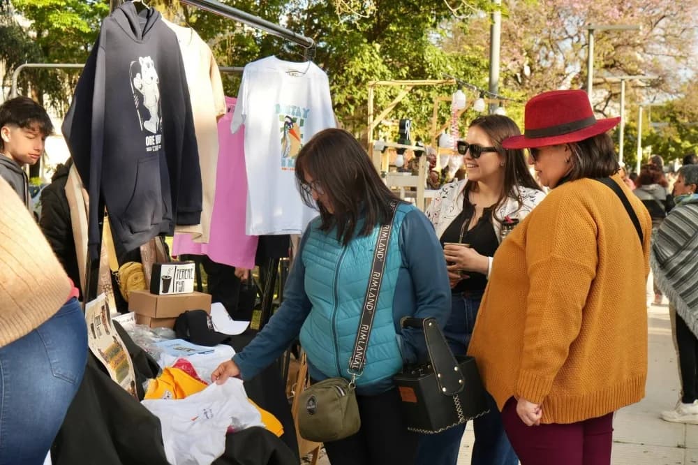 Cronograma de la feria de emprendedores en el Parque Mitre