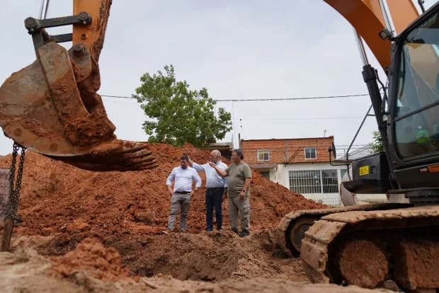 El Municipio construye 900 metros de desagües para mitigar anegamientos en el Quintana y Pirayuí