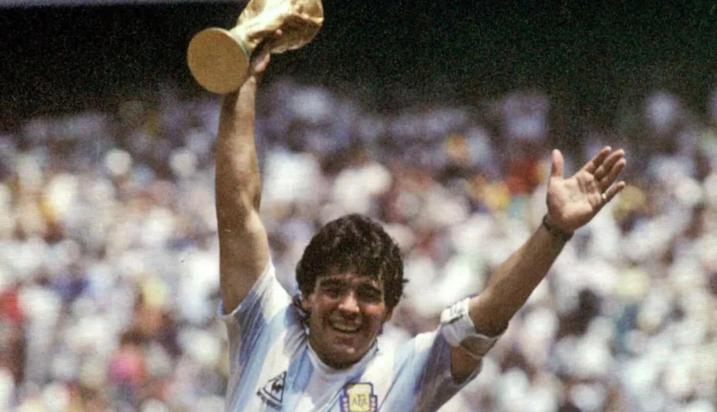 Las máximas del 10: 66 frases para no extrañar (tanto) a Diego Maradona