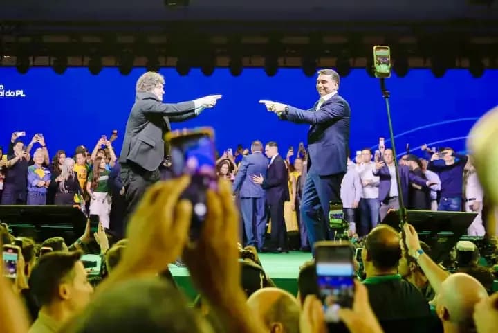 Brasil pidió explicaciones a la Argentina por la fuga de Bolsonaro